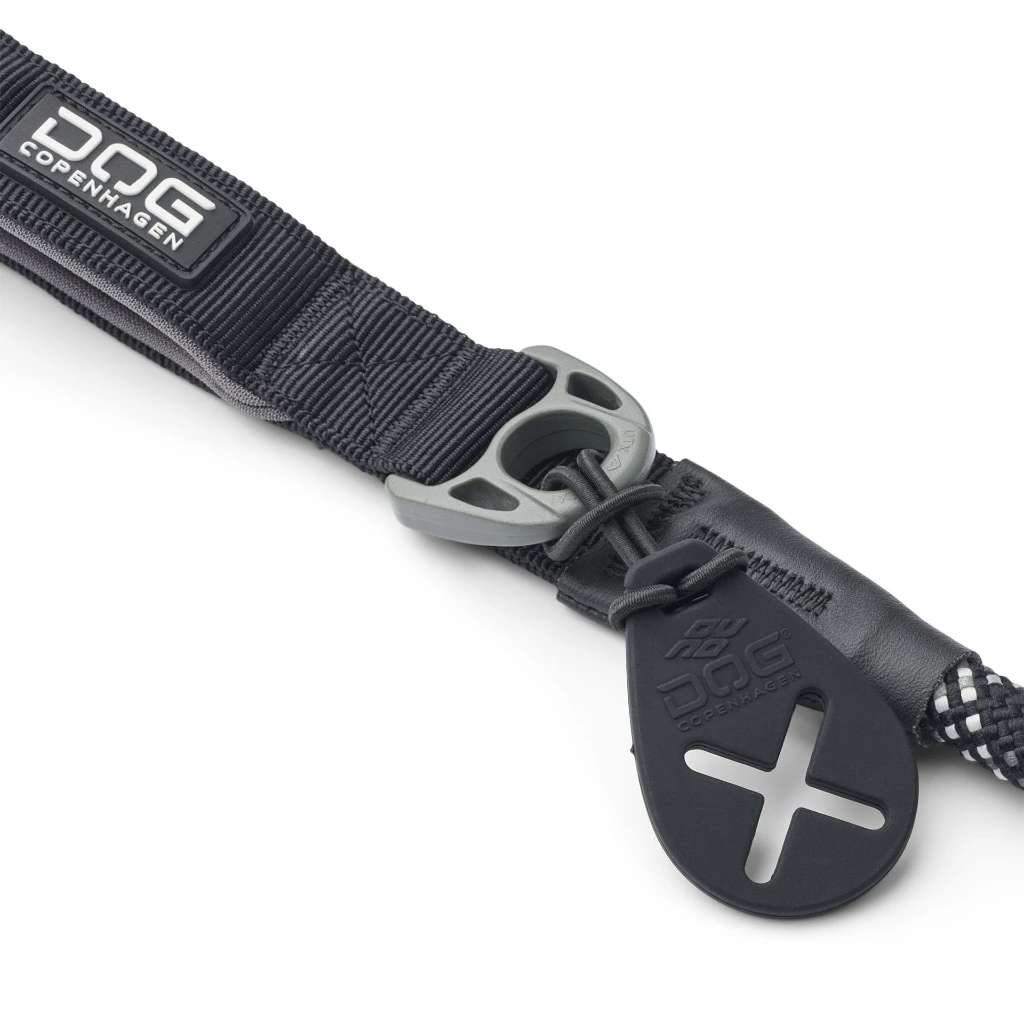 Flexy Poop Bag Holder-Black_3.webp