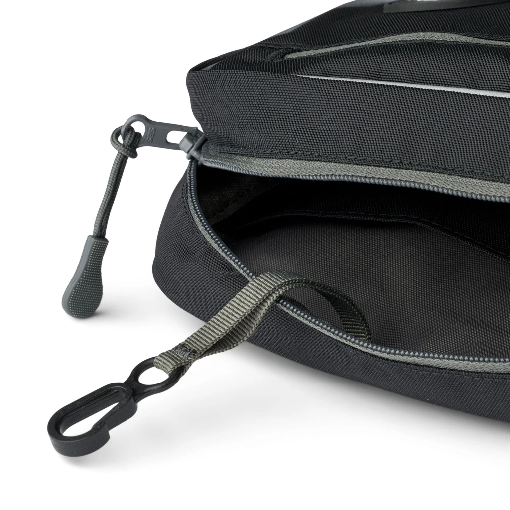 Go Explore Belt Bag-Black_6.webp