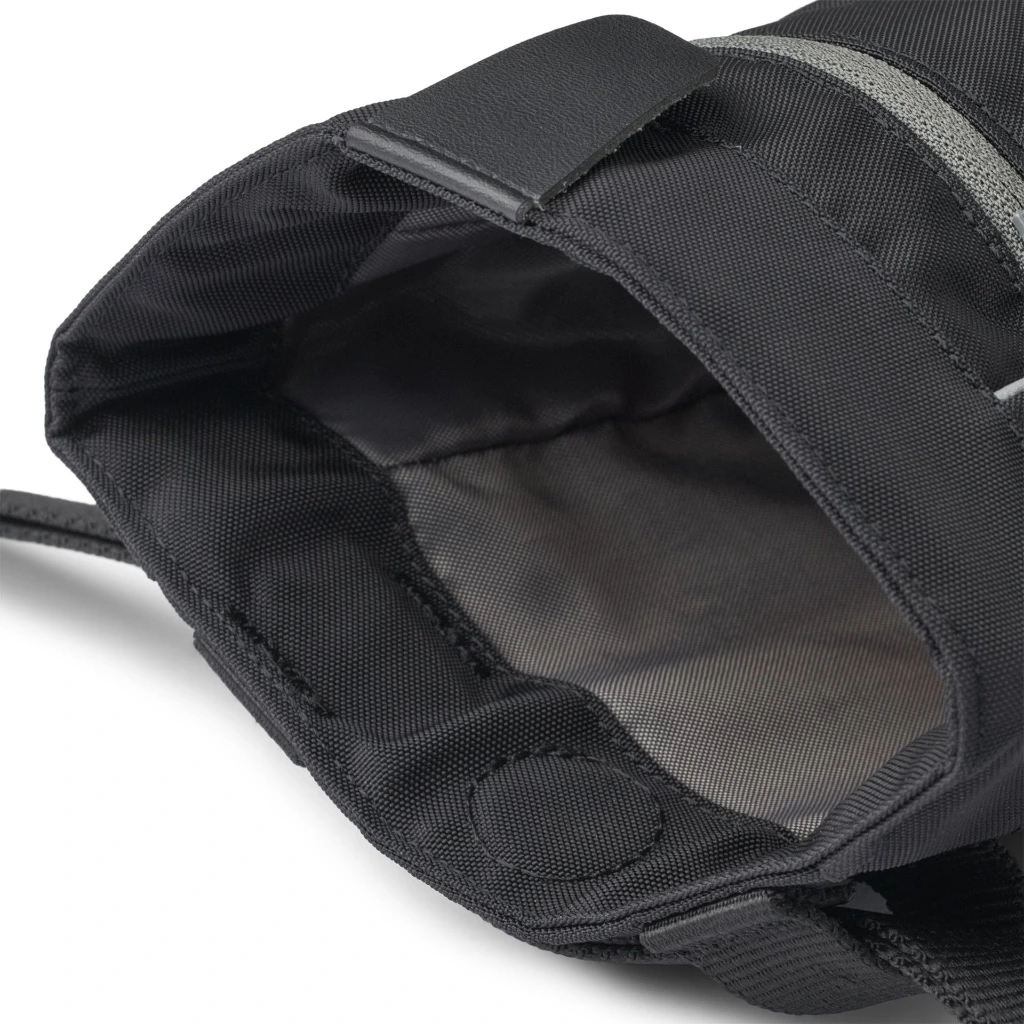 Go Explore Treat Bag-Black_6.webp