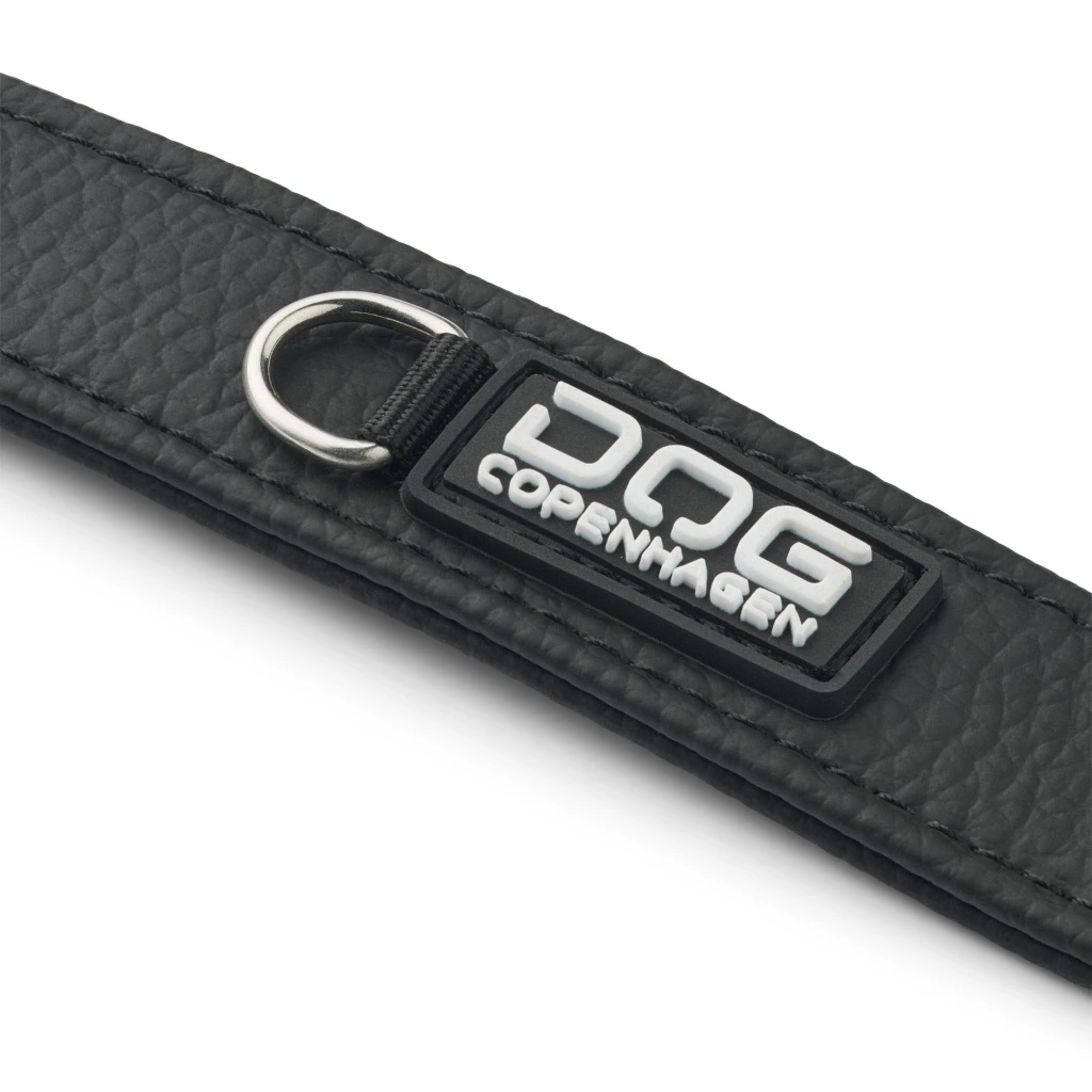 Urban Classic Collar-Black_4.webp