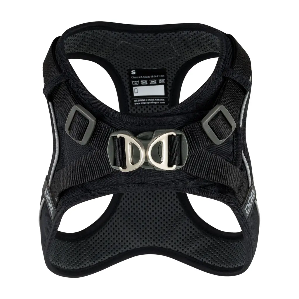 CWG-Harness-Black-V2-White.webp